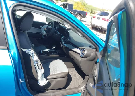 2025 Chevrolet Trax Fwd Lt from USA, damaged, VIN KL77LHEP6SC297722